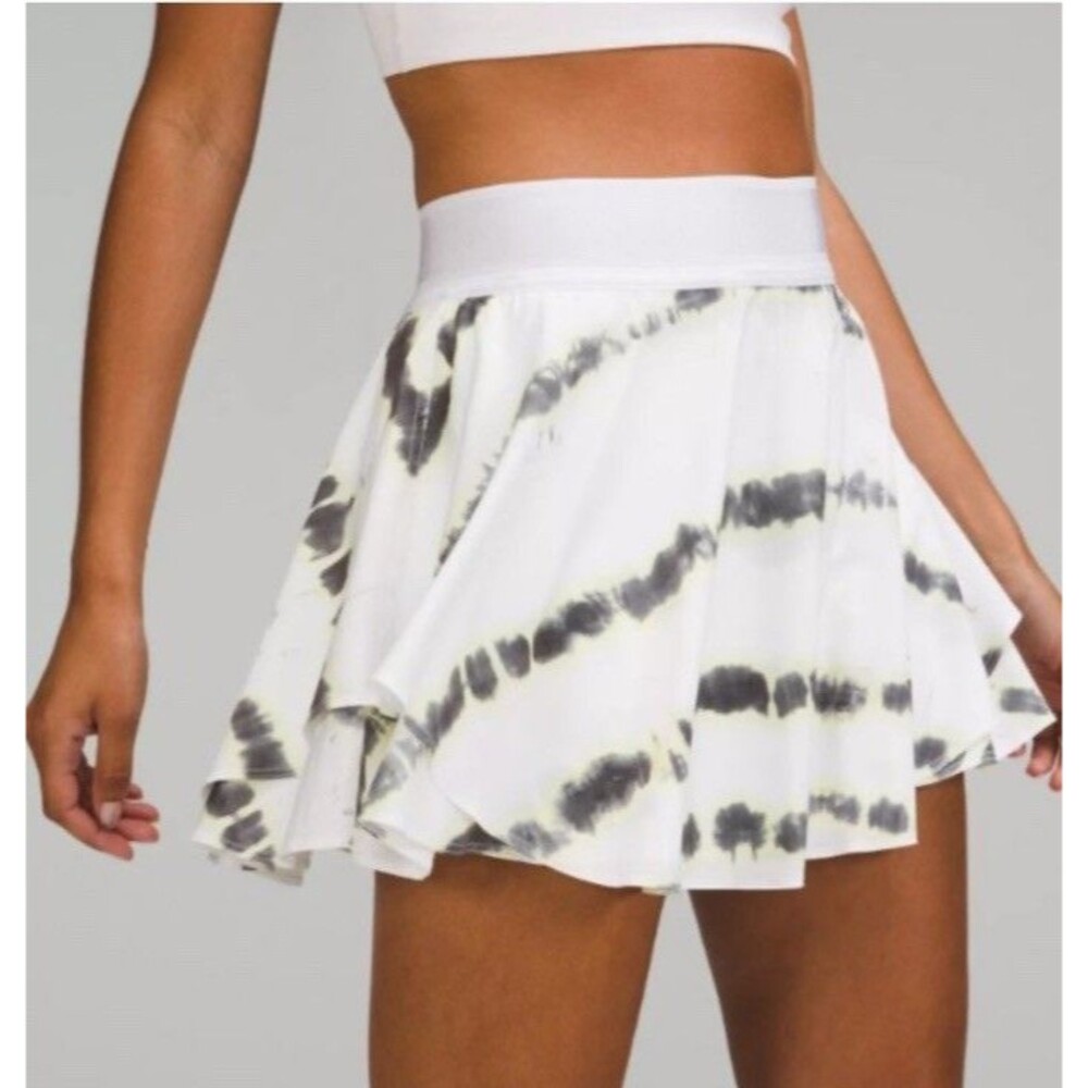 Lululemon Court Rival High Rise Skirt Skort 4  Transverse Green Multi Athletic